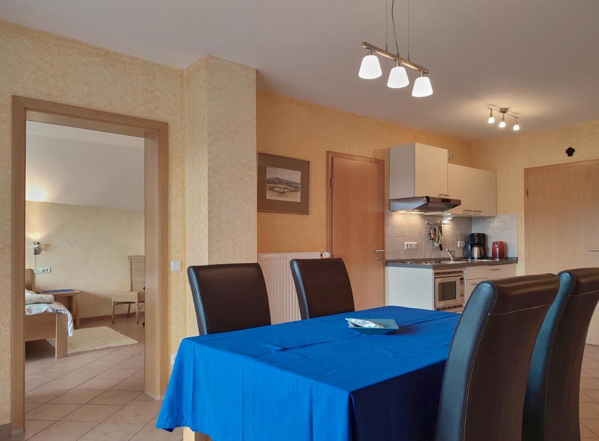 Apartment 4 Kreuzstrasse Laaschhof